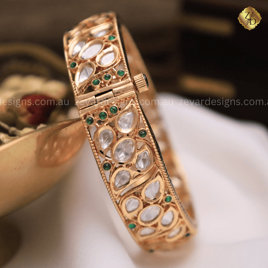 Kundan bangles with price deals