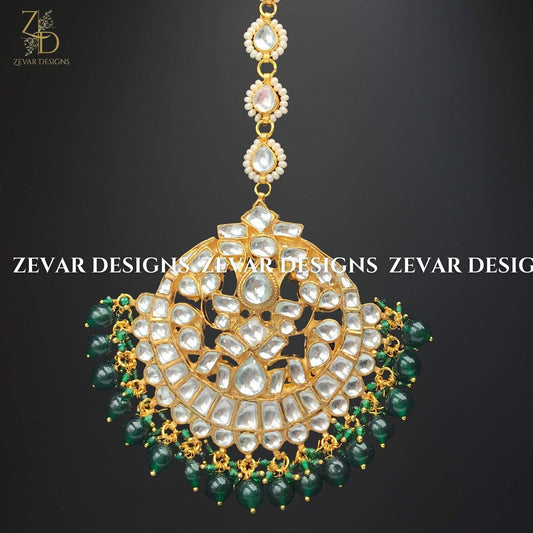 Zevar Designs Kundan Maang Tikka Sabyasachi Inspired Pachi Kundan Maang Tikka - Green