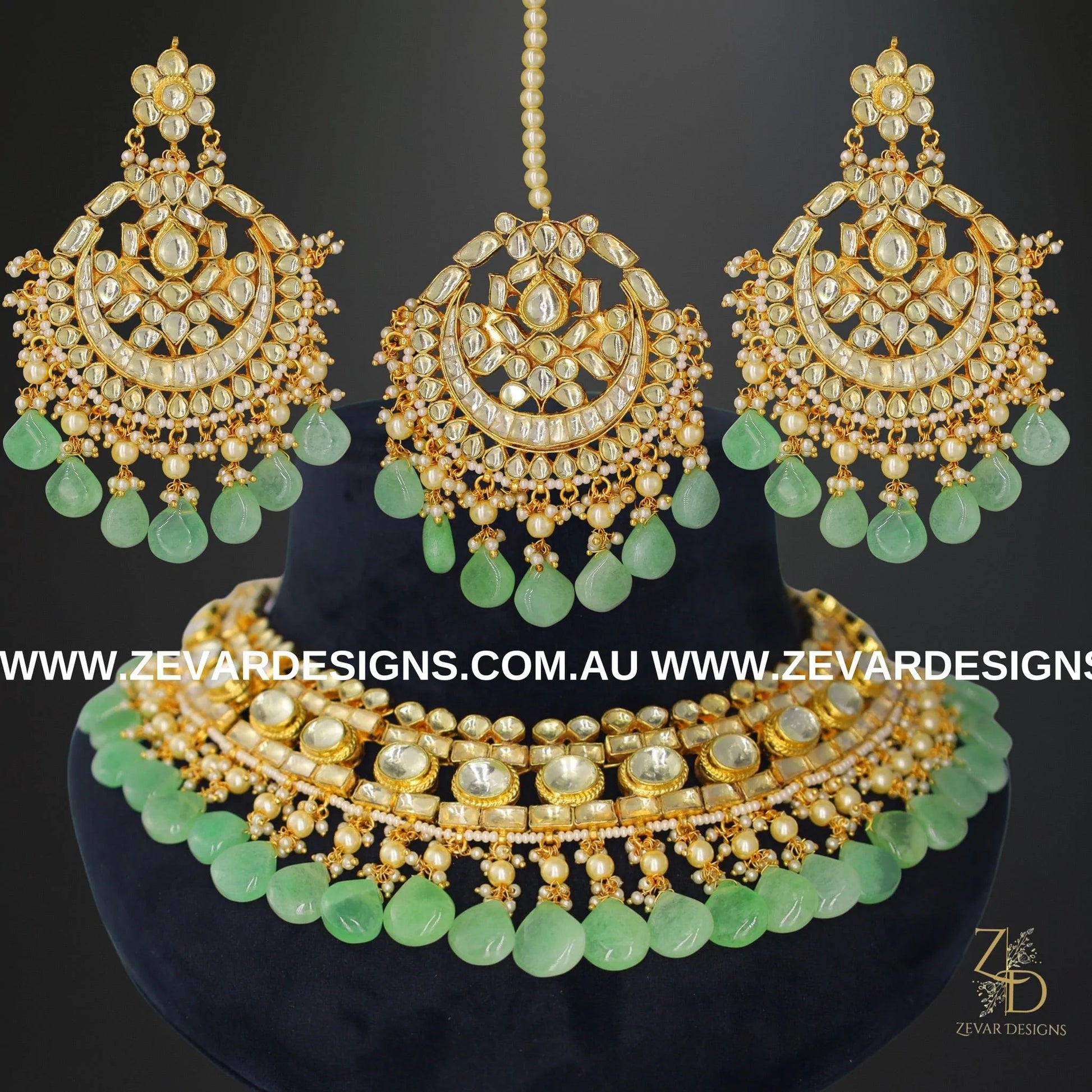Green kundan jewellery set 2025